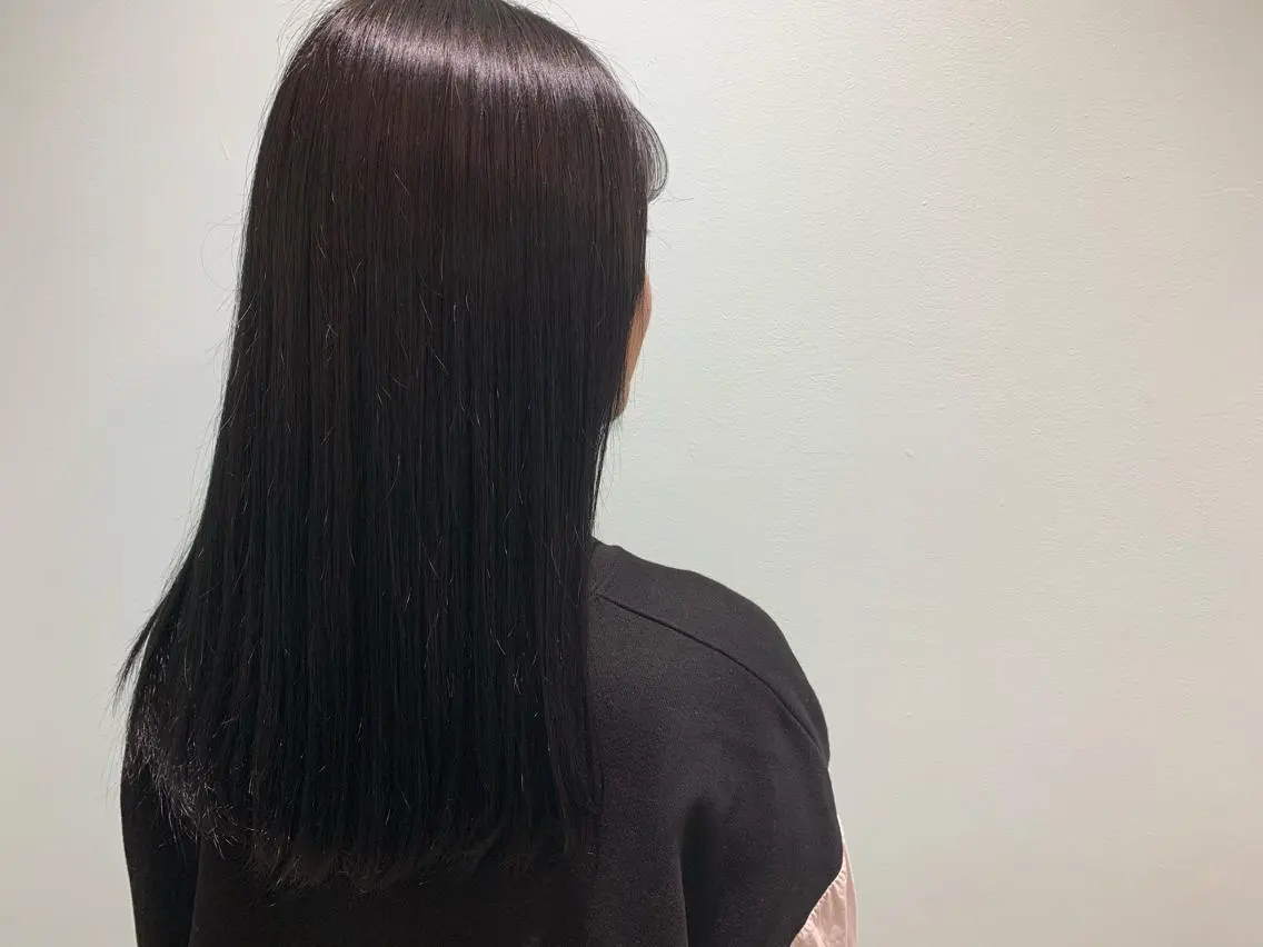 セミロング カラー 黒髪 ナチュラルブラック stylist Yukieのヘアスタイル