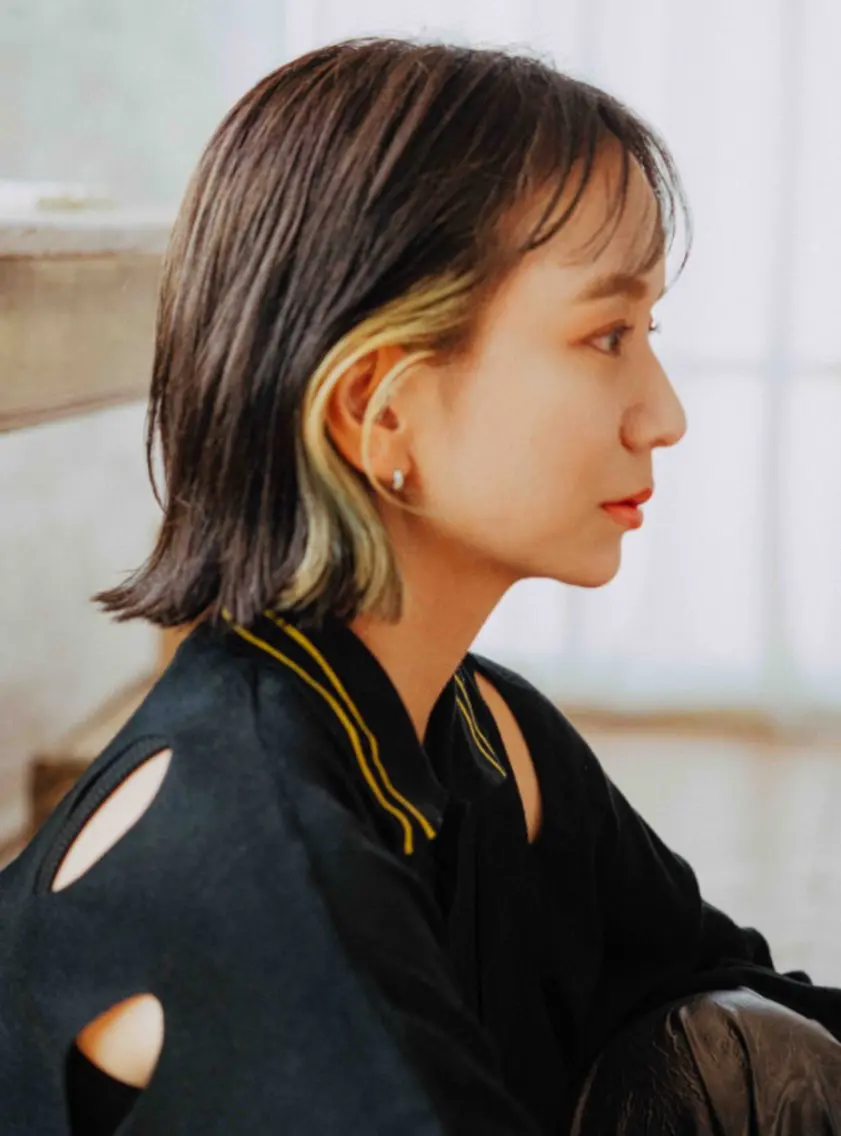 ミディアム カット ヘアカラー トリートメント 酸性ストレート/ブリ ーチなしWカラー河本のヘアスタイル