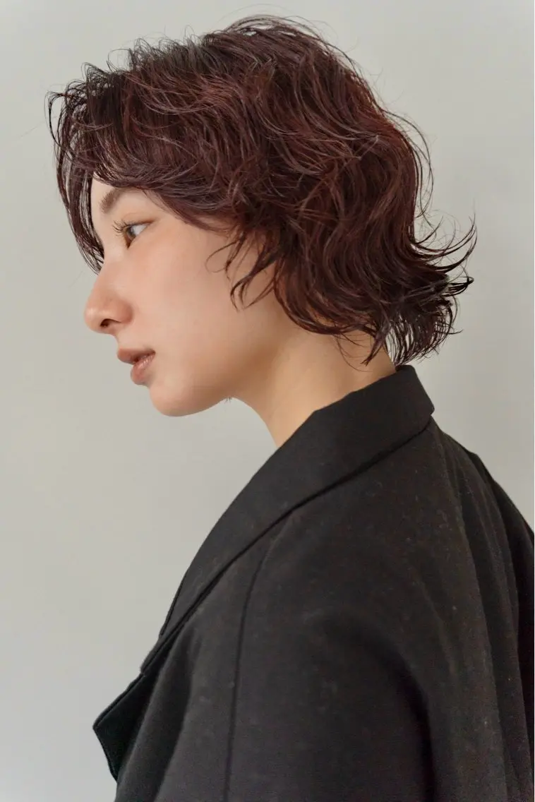 ショート カラー パーマ ショートボブ ボルドーカラー ブラウンカラー レッドカラー レッドブラウン カット ヘアカラー パーマ トリートメント レイヤー/パーマ TAKUYAのヘアスタイル