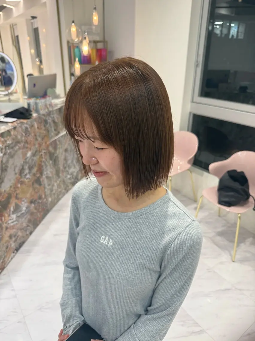 ショート カラー ベージュカラー ブラウンカラー ブラウンベージュ ダブルカラー ヘアカラー ともか 名駅🧚‍♂️💫のヘアスタイル