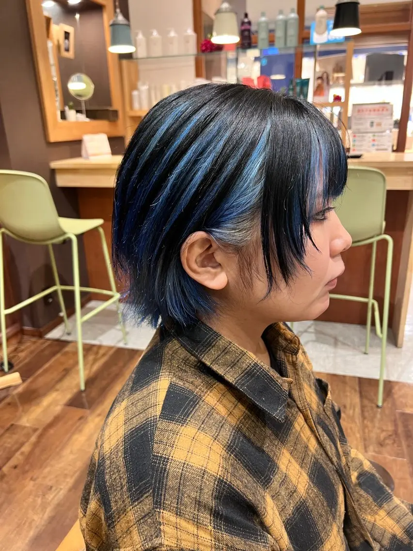 ショート カラー ブルーカラー ダブルカラー トリートメント 🌻井上 マリー🌻のヘアスタイル