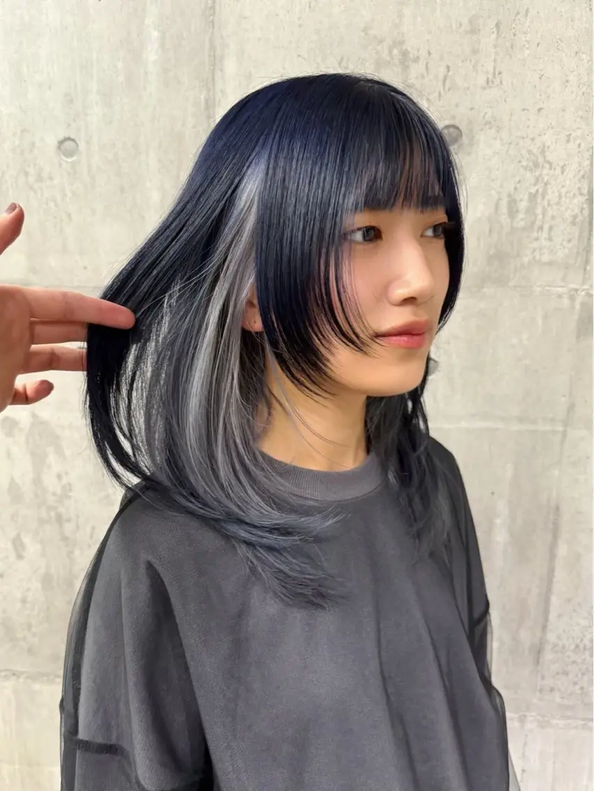 【ハイトーン✖️艶髪へ✨️】ブリーチ+カラー+トリートメントの写真