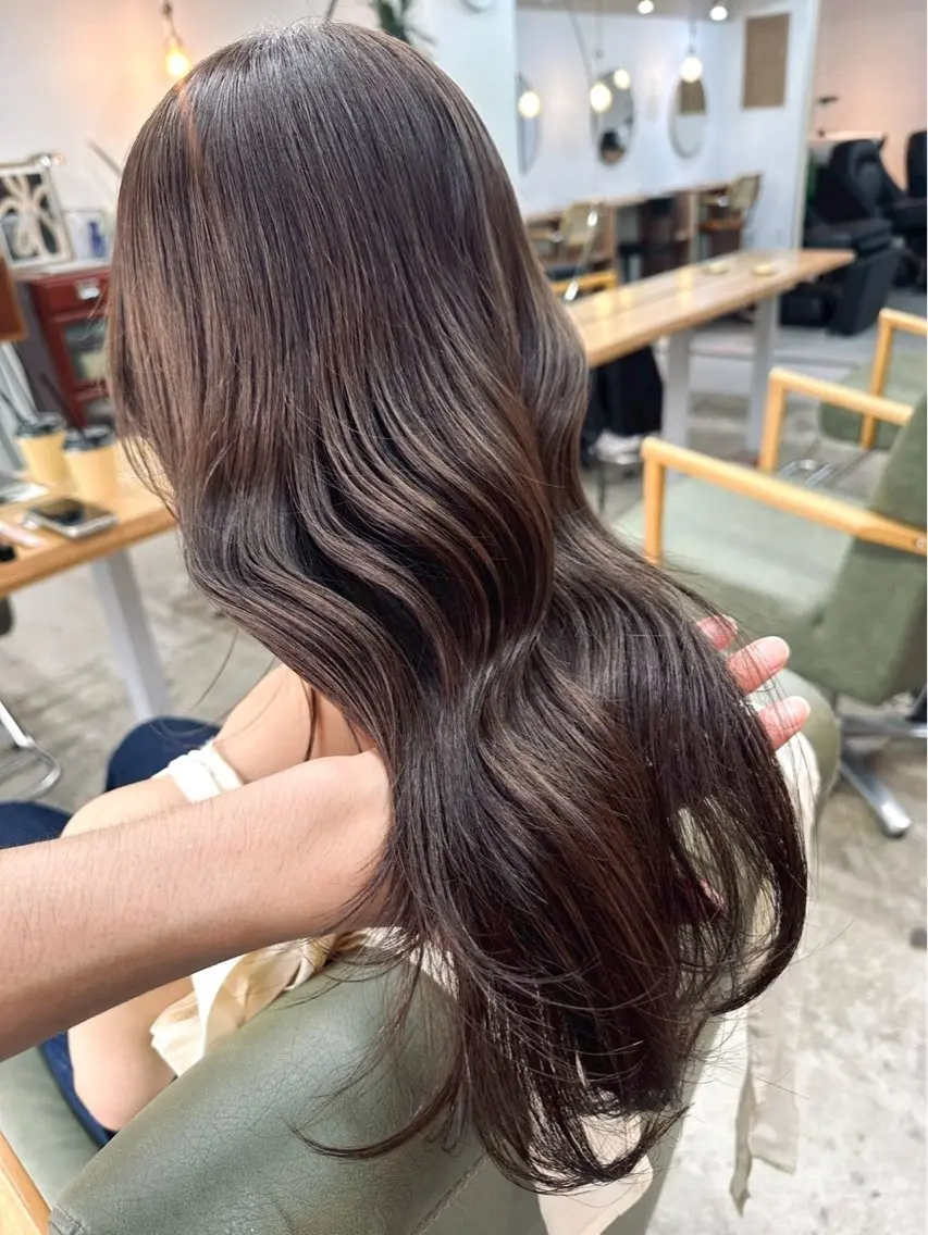 ロング カット ヘアカラー まさとレイヤーカット 透け感カラー/心斎橋のヘアスタイル
