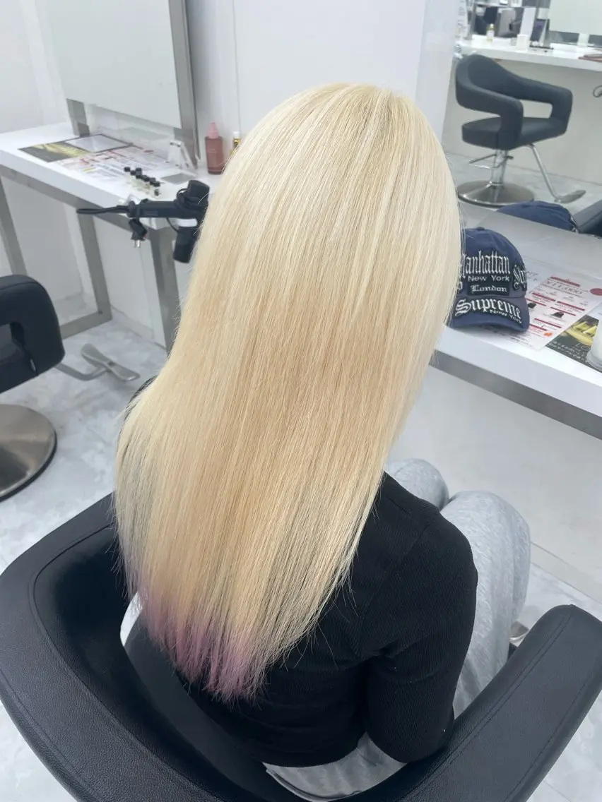 ロング sakura / 透明感colorのヘアスタイル