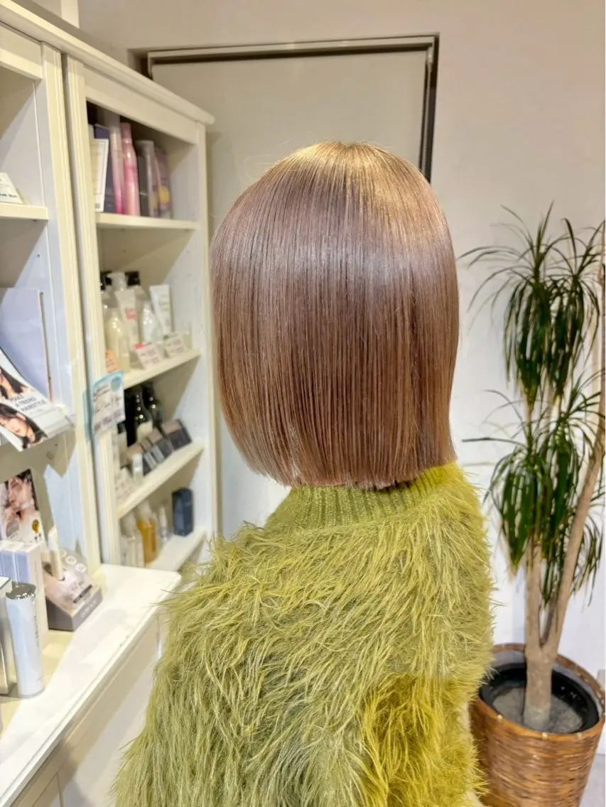 ショート カラー ヘアカラー 中山 知優のヘアスタイル