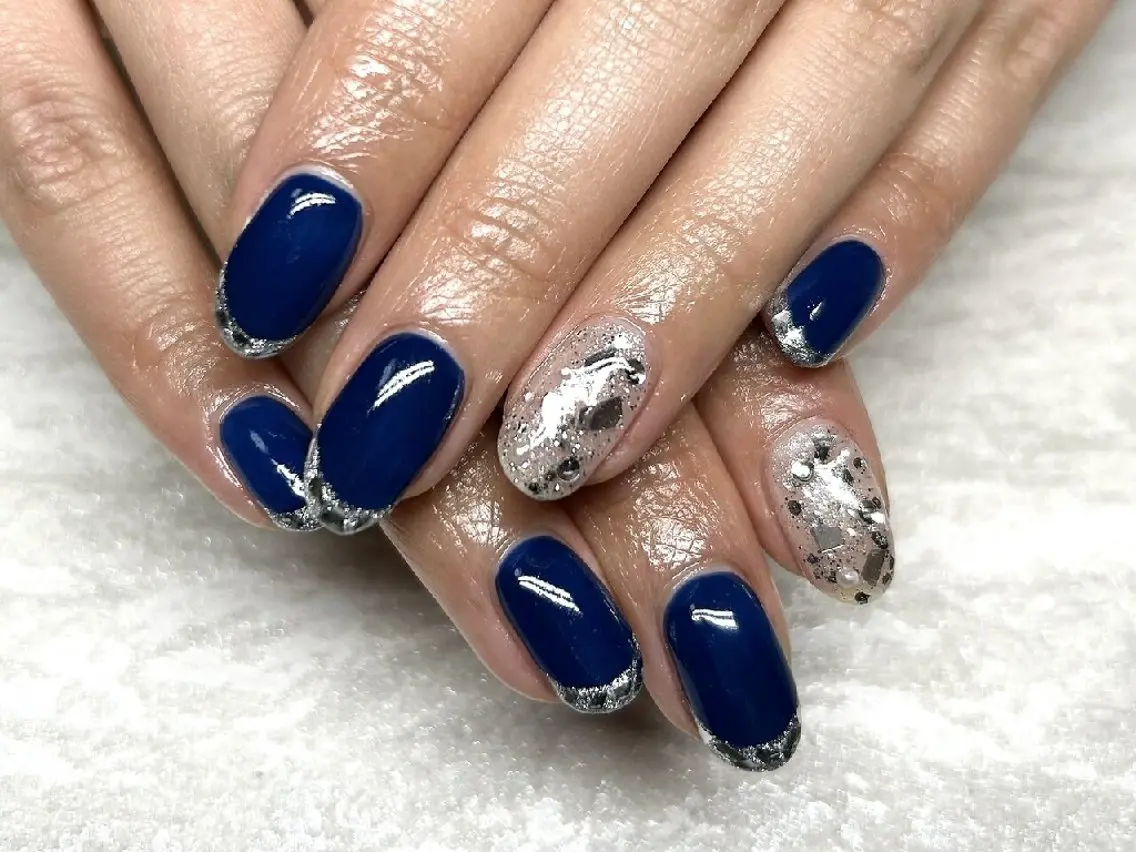 ネイル フレンチネイル ガラスフレンチ キラキラネイル 韓国ネイル 持ち込み JULIE NAILのネイルデザイン