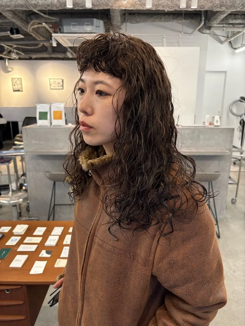 ロング ボブ ウルフカット カット パーマ トリートメント 【お洒落パーマ】 Elme　肥塚康汰郎のヘアスタイル