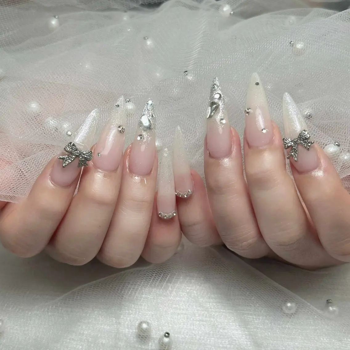 ネイル ハンドネイル ハンドケア Nova Nail Nambaのネイルデザイン