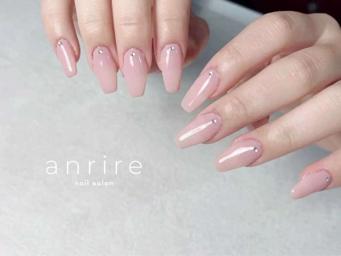 ネイル 長さ出し ジェルネイル ロングネイル ワンカラーネイル パラジェル nailsalon anrireのネイルデザイン