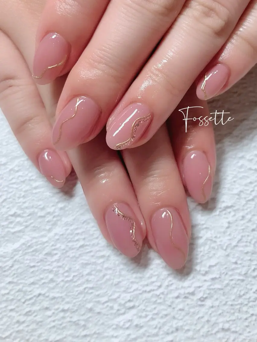 ネイル ミラーネイル オフィスネイル ピンク シンプルネイル ハンドネイル nailsalon Fossetteのネイルデザイン