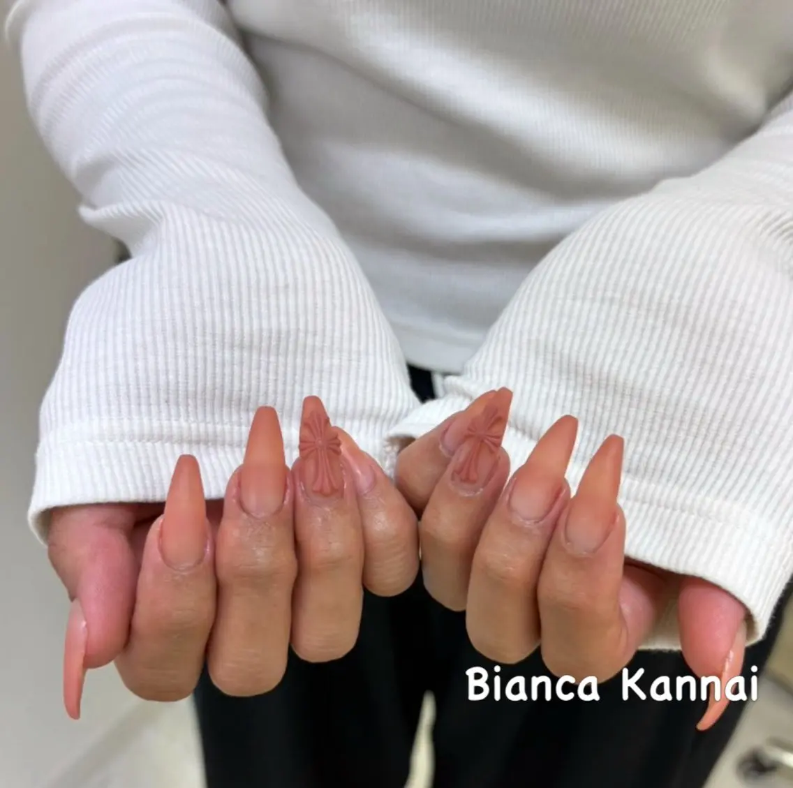 ネイル ハンドネイル Bianca SAITO🌺のネイルデザイン