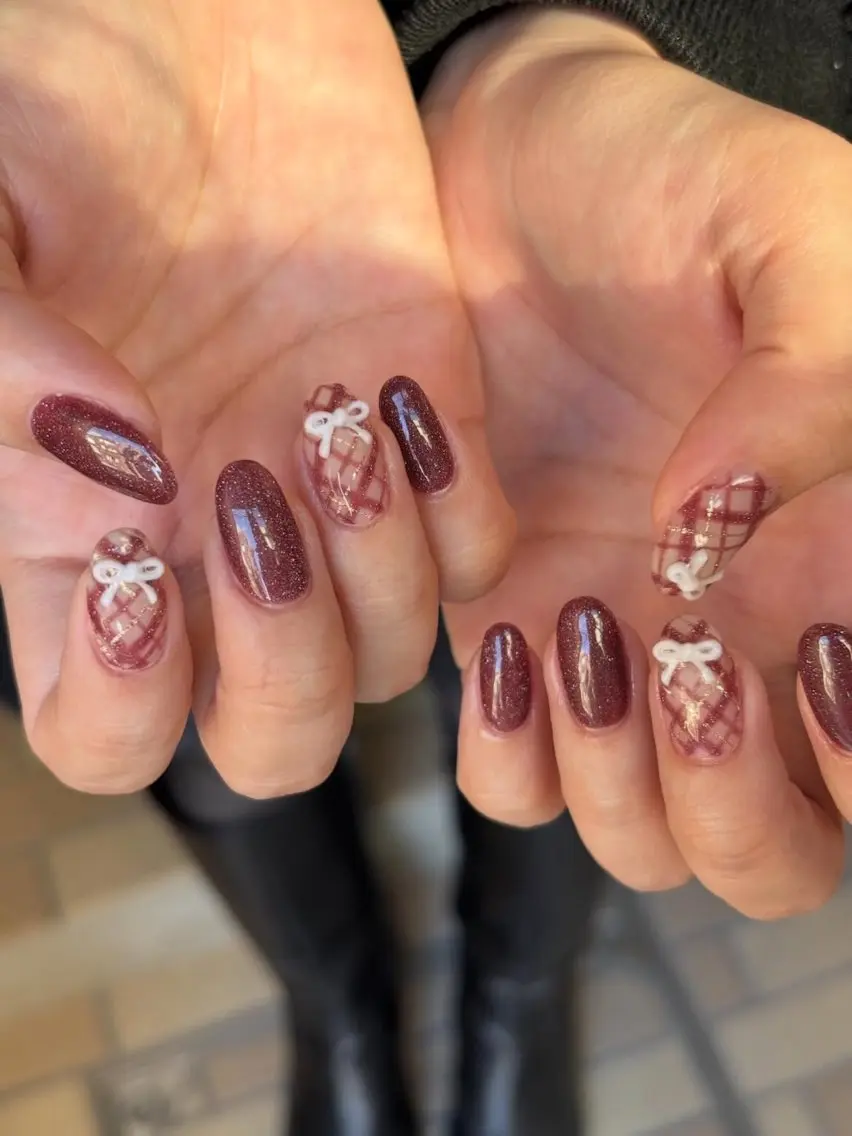 ネイル グラデーション ラメ(グリッター) マグネットネイル ミラーネイル ニュアンスネイル ハンドネイル Lumi de nailsのネイルデザイン