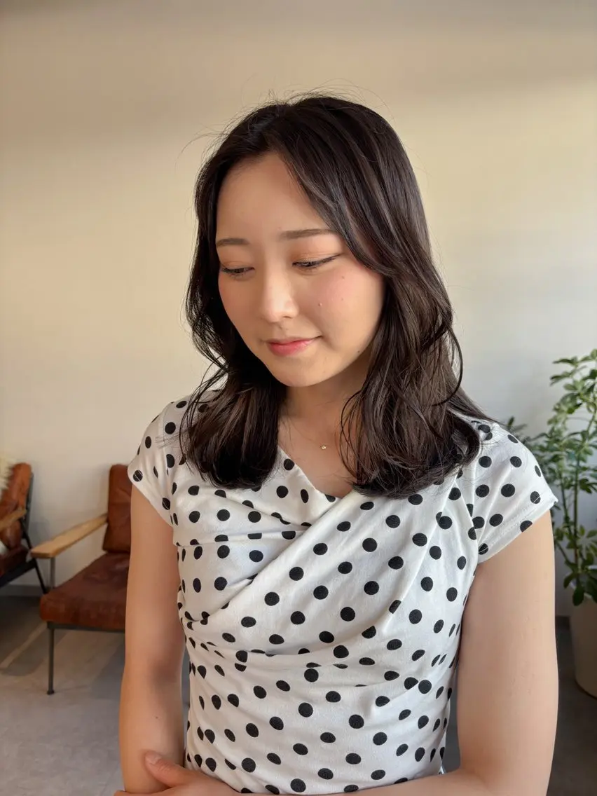 ミディアム カット ヘアカラー 🌼透明感カラー/マ ンツーマン/有沙🌼のヘアスタイル