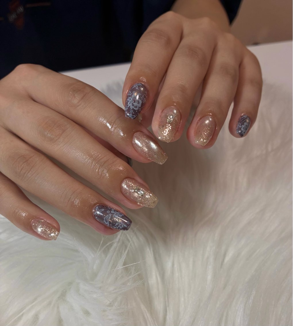 ネイル ハンドネイル 伊藤 菜緒のネイルデザイン