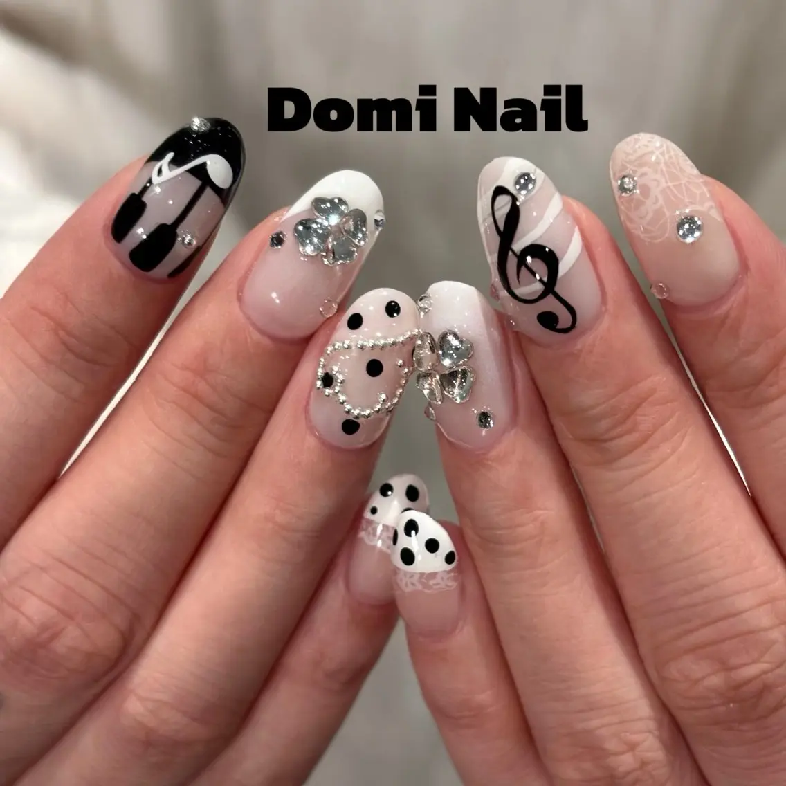 ネイル アートネイル 持ち込み ハンドネイル Domi Nail Salonのネイルデザイン