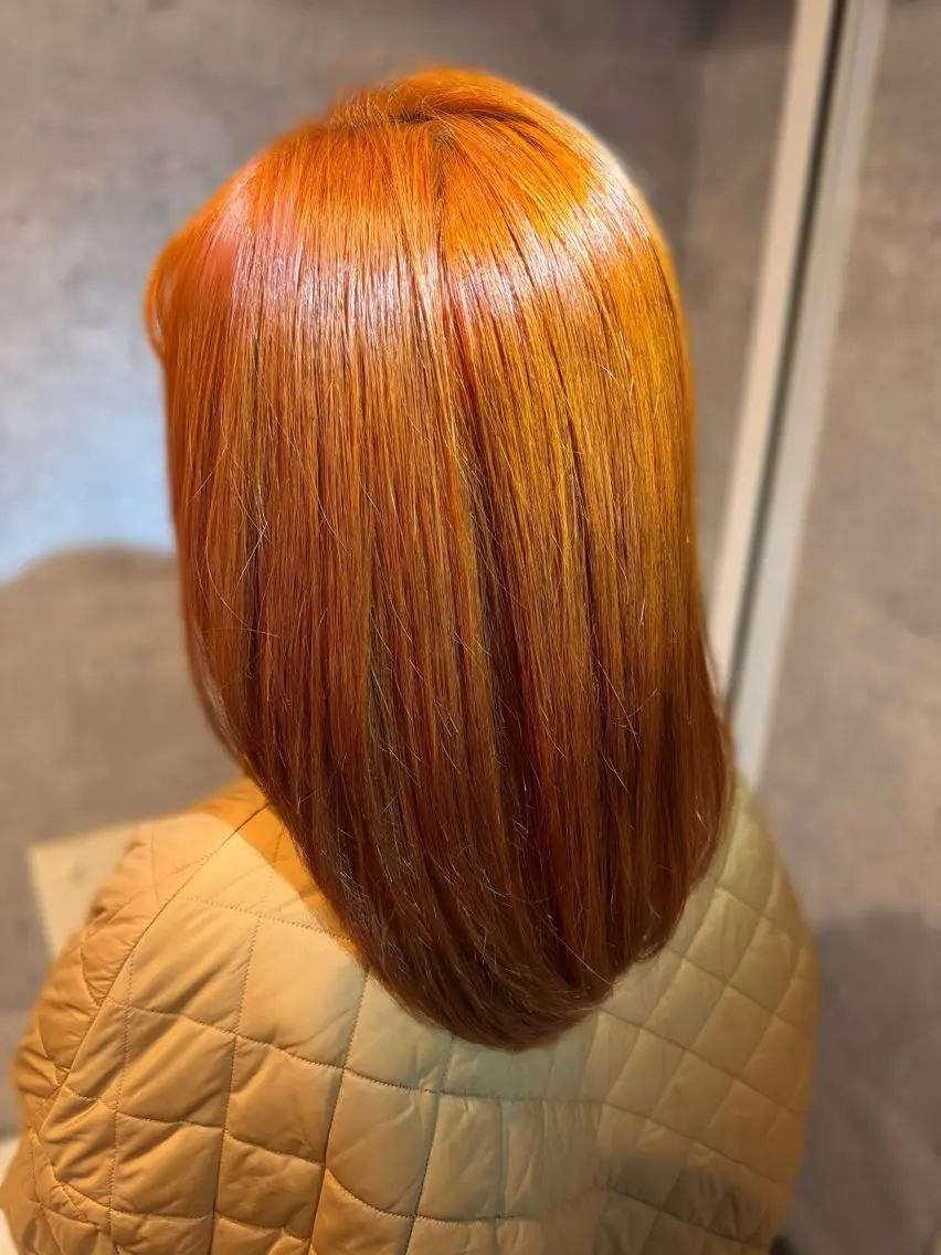 セミロング ヘアカラー 髪質改善池袋𓊆 大士𓊇ダブルカラーのヘアスタイル