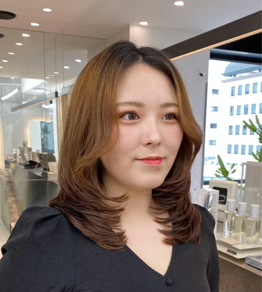 ミディアム パーマ ミディアムパーマ 韓国風ヘア レイヤーカット デジタルパーマ レイヤーボブ縮毛矯正 韓国RINAのヘアスタイル