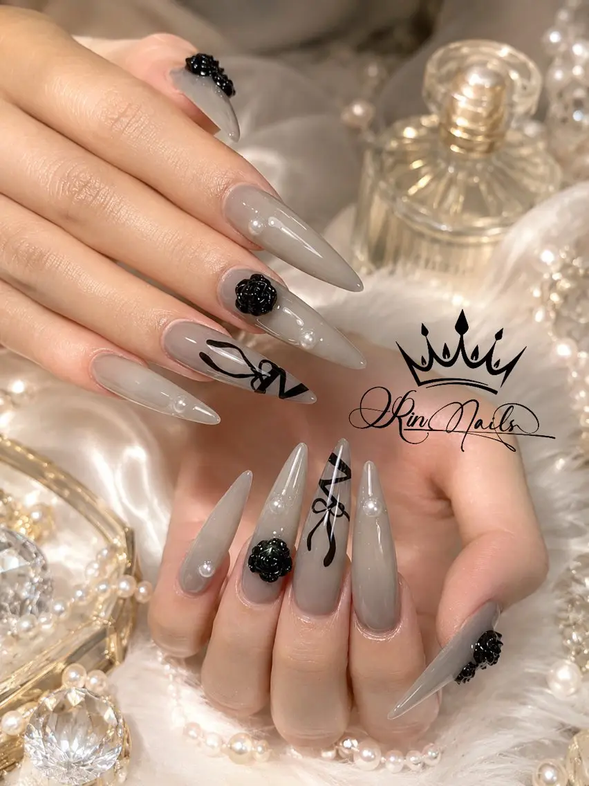 ネイル Rin.nails ネイルサロンのネイルデザイン