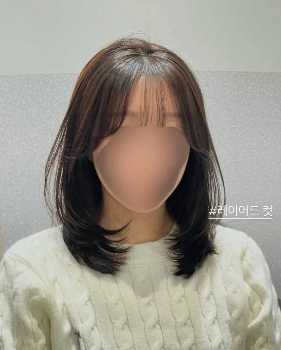 ミディアム ミディアムレイヤー 韓国風ヘア レイヤーカット カット ヘアカラー トリートメント ❤︎︎韓国ヘア❤︎︎ 𝑺𝒉𝒊𝒉𝒐のヘアスタイル