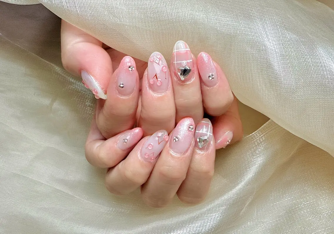 ネイル 持ち込み ハンドネイル ハンドケア L. Nailのネイルデザイン