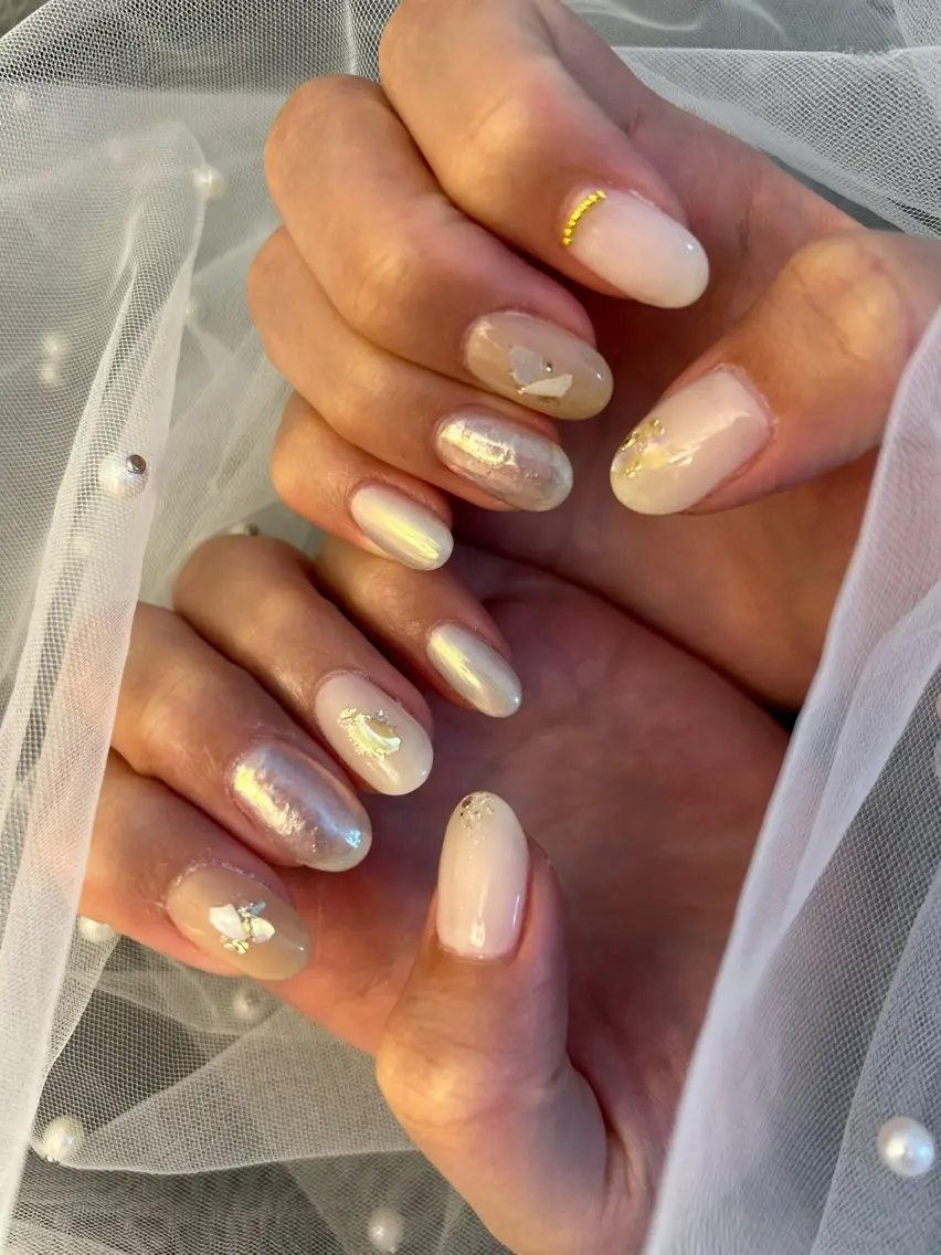 ネイル ハンドネイル フットネイル ✴︎ Delightのネイルデザイン
