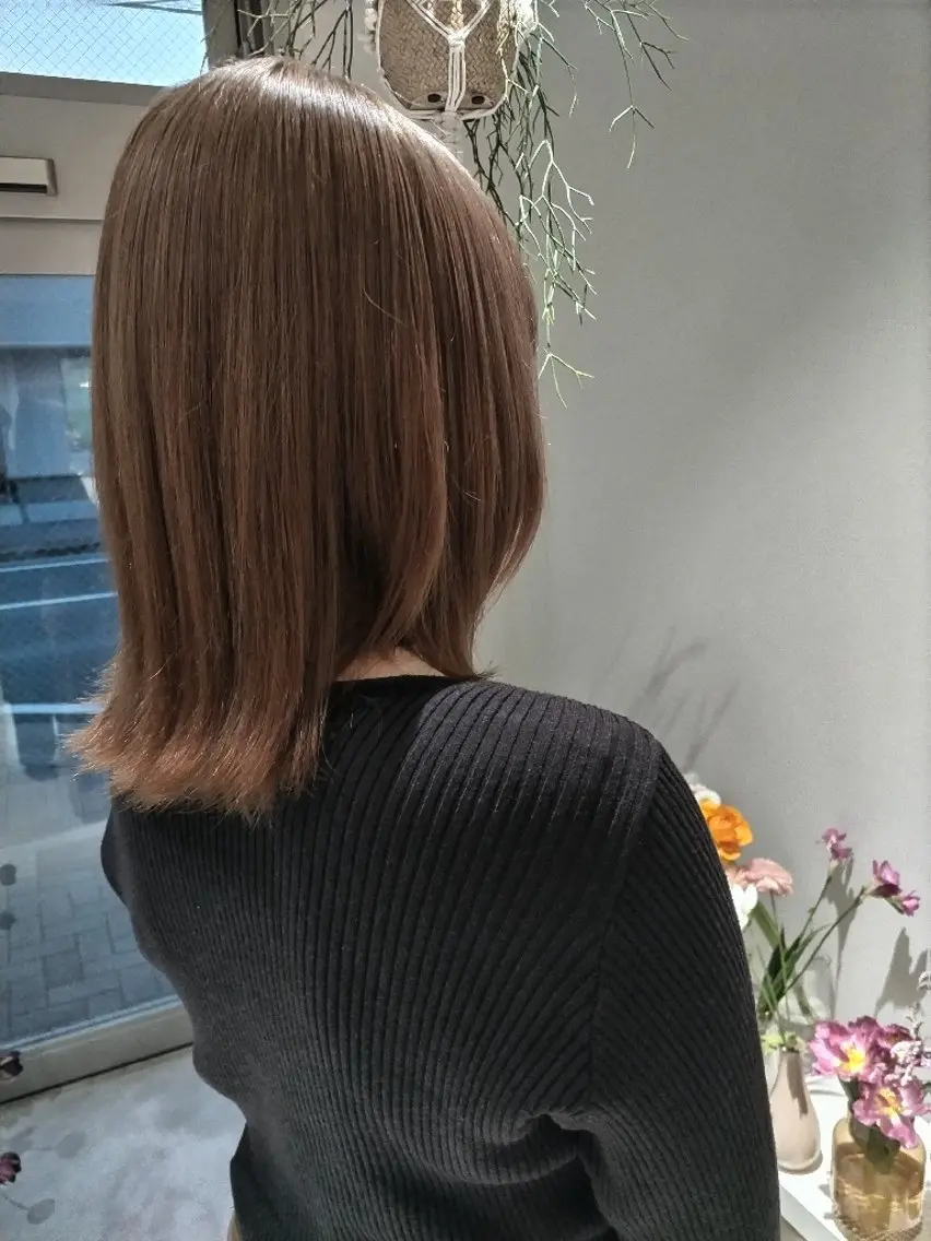 カラー ベージュカラー ミルクティーベージュ ヘアカラー トリートメント 🌸花屋併設🌸石垣 友基のヘアスタイル