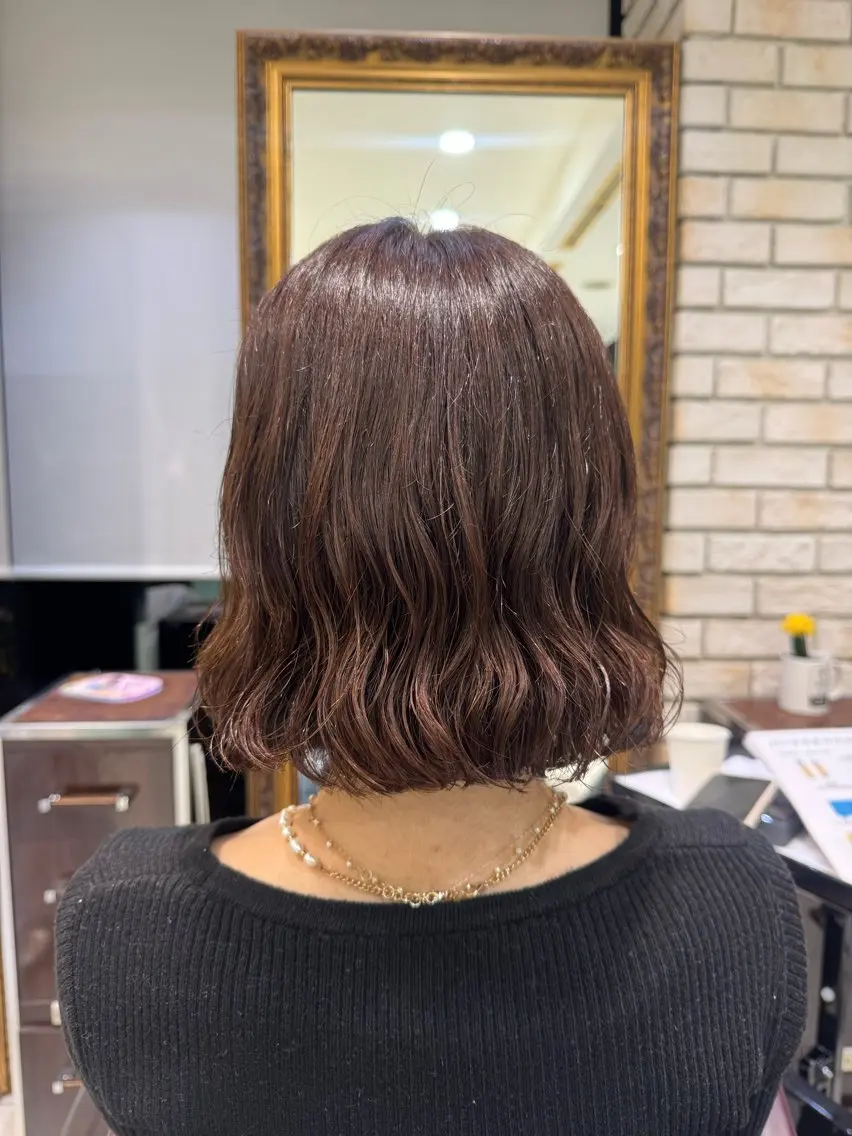 ショート カット パーマ トリートメント 大人可愛い♡コテ巻き パーマ🌼杉田 萌恵のヘアスタイル