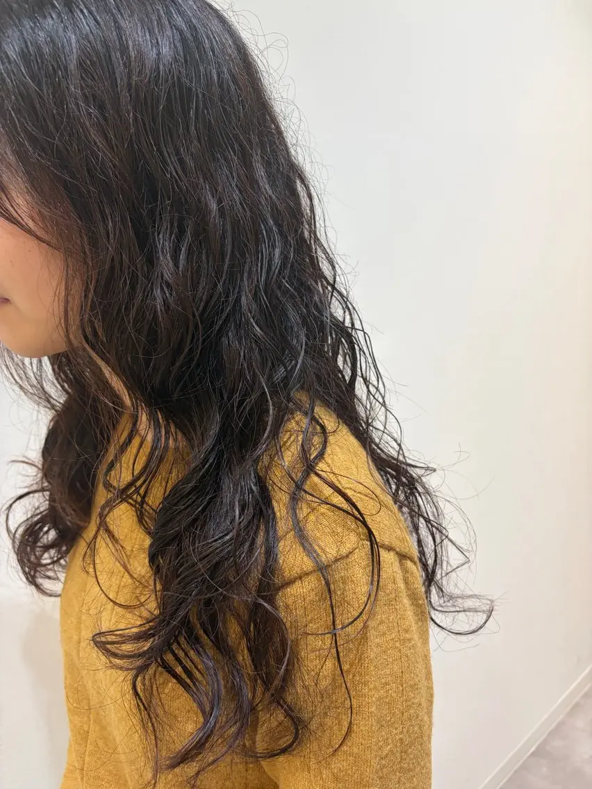 ロング パーマ くせ毛 ロング カット パーマ トリートメント ♡オシャ髪♡AI ✂️newi町田のヘアスタイル