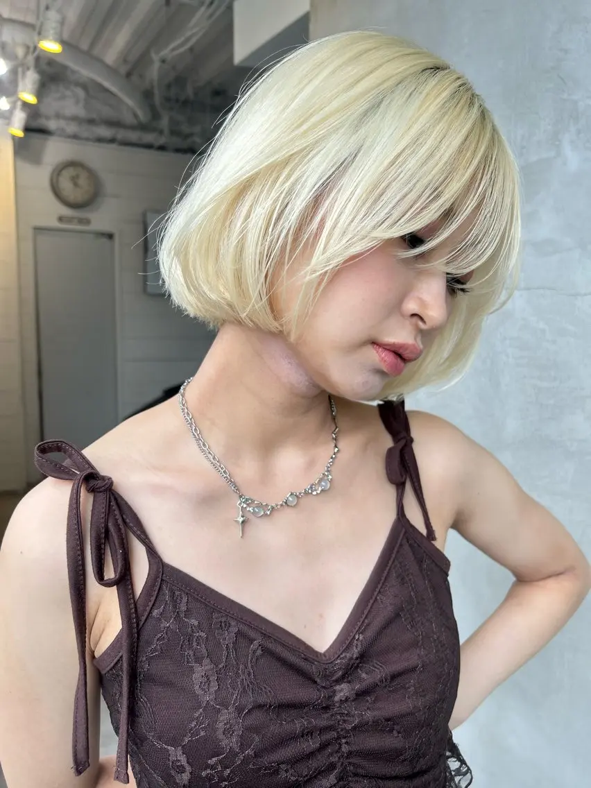 ショート カラー メンズ 抜きっぱなしブロンド ブロンド カット ヘアカラー トリートメント 🧸艶々韓国ヘア 🧁mizunaのヘアスタイル