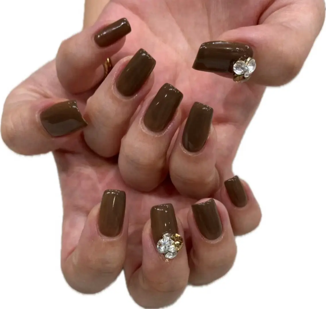 ネイル ゴージャス ワンカラーネイル ストーンネイル COCO Nail　光が丘駅近のネイルデザイン