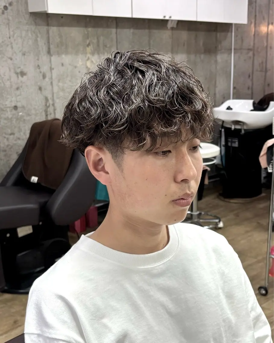 ミディアム パーマ メンズ 波巻きパーマ カット パーマ メンズパーマ /マッシュ/ヨシダのヘアスタイル