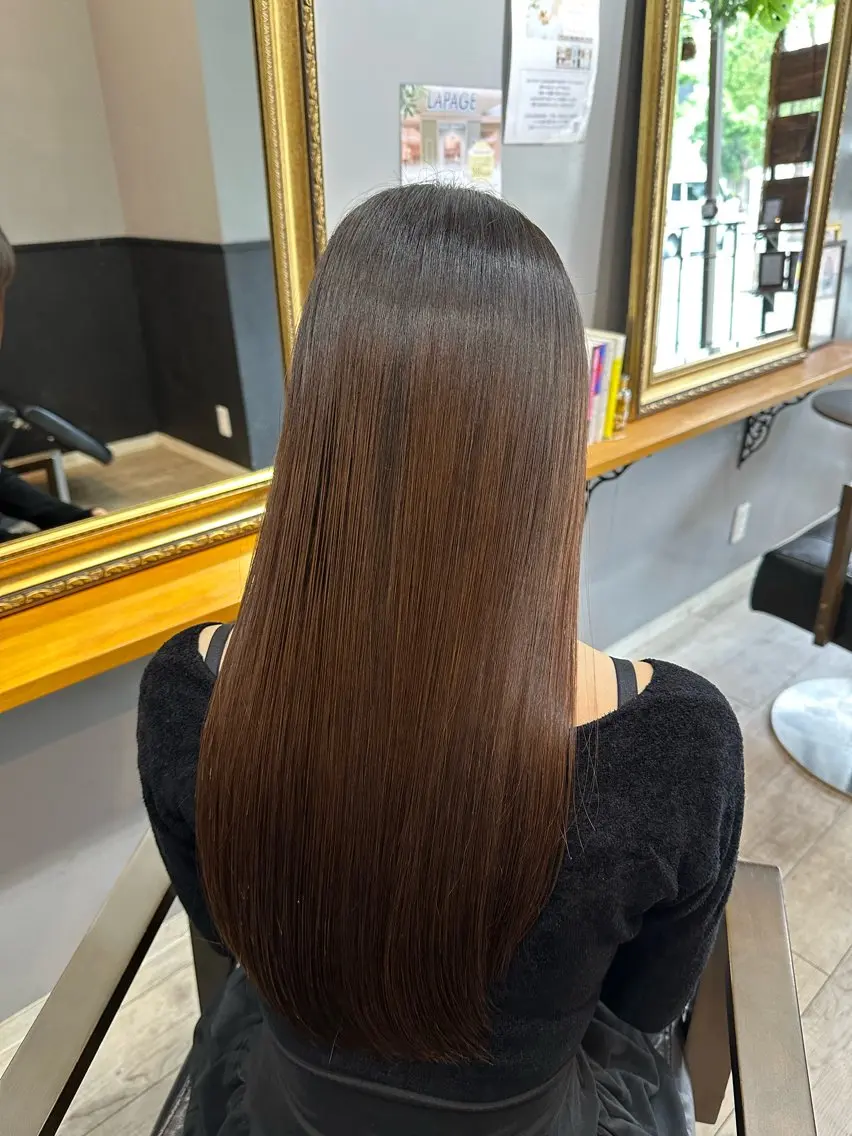 ロング カット トリートメント 渡辺俊介 暗髪カラー /美髪矯正/髪質改善のヘアスタイル