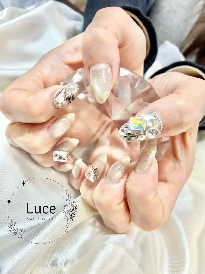ネイル マグネットネイル NAIL Luceのネイルデザイン