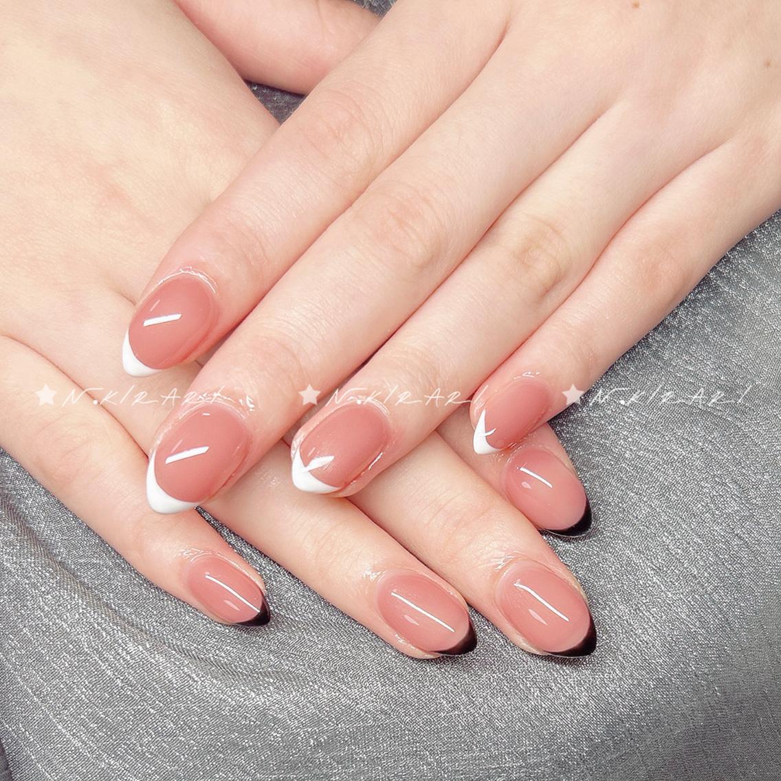 ネイル nana 🤍のネイルデザイン