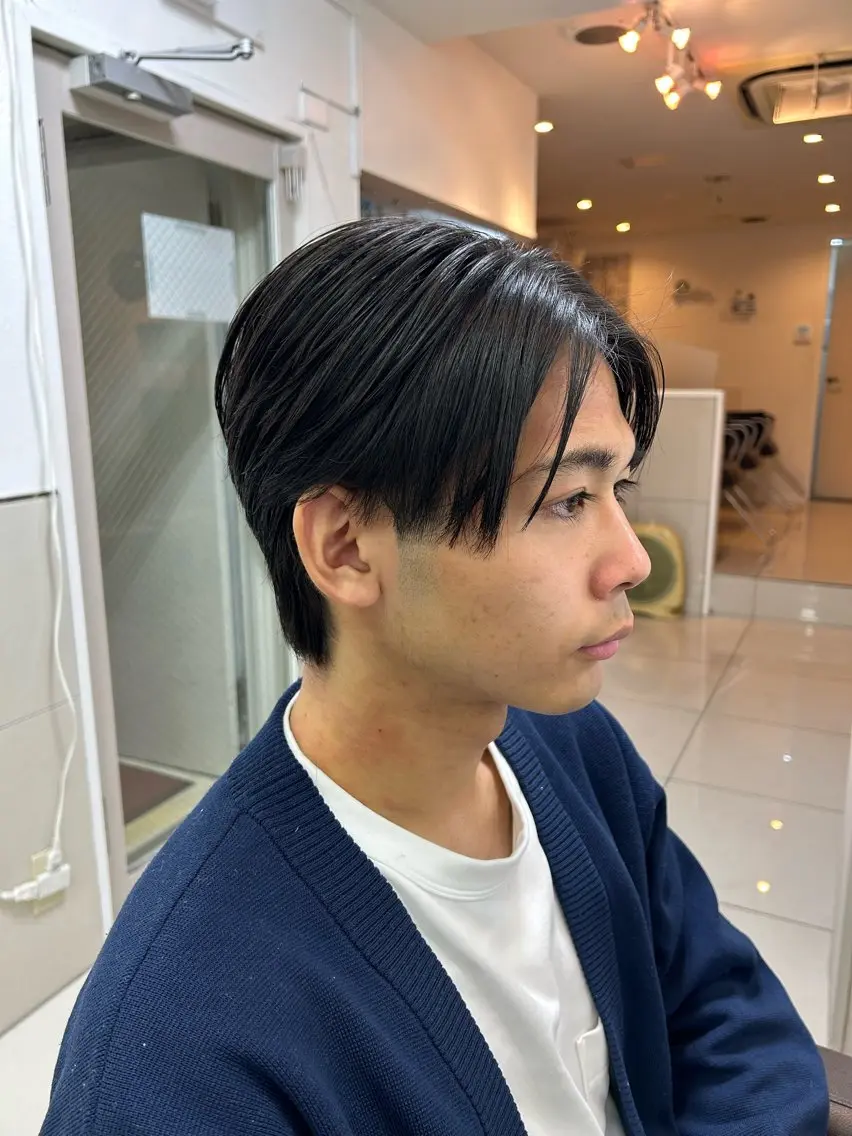【メンズ限定🧑‼️ 💧特別価格‼️髪がしっとり、サラサラ🌟】メンズカット&トリートメント💇の写真