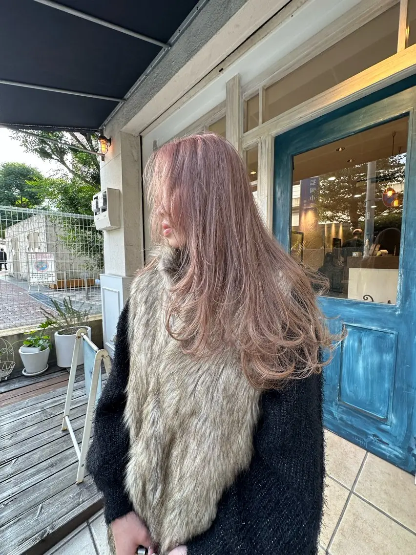ロング レイヤーカット カット ヘアカラー トリートメント Musiiik hairのヘアスタイル