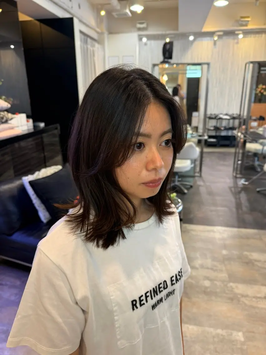 ミディアム 浜田 美来のヘアスタイル