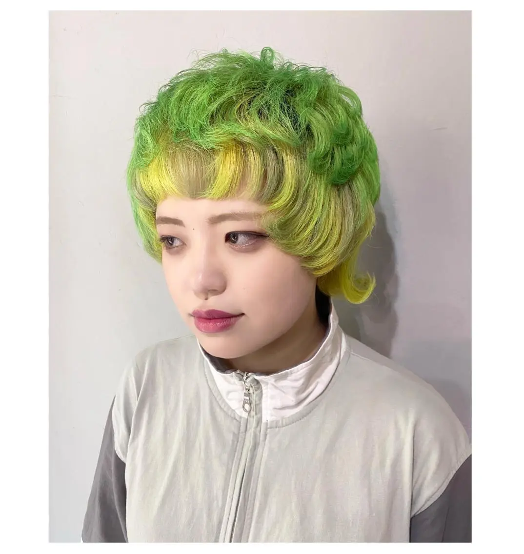 ショート カラー ヘアカラー TSUNO🦖 派手髪/オタク美容師のヘアスタイル
