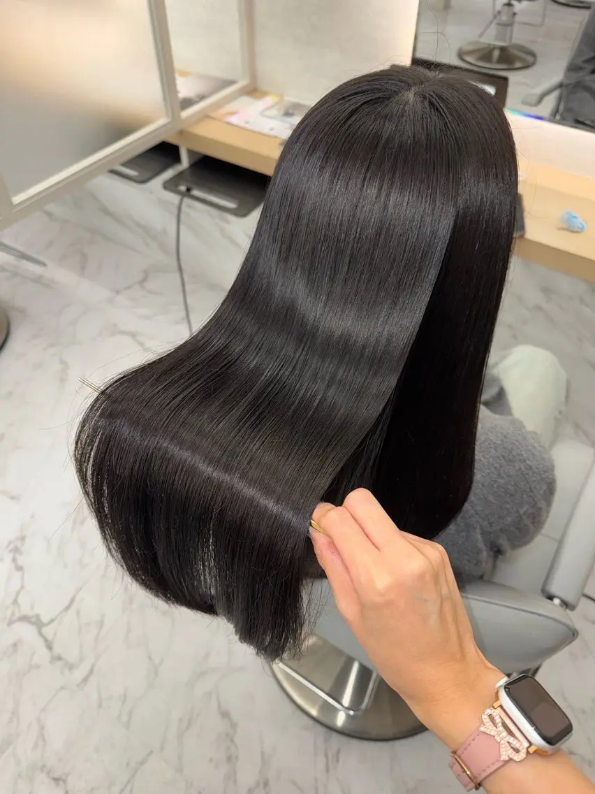 超特価🎀盛れる前髪&顔周りカット+艶カラー+水素髪質改善トリートメント(ミニヘッドスパ付き)の写真
