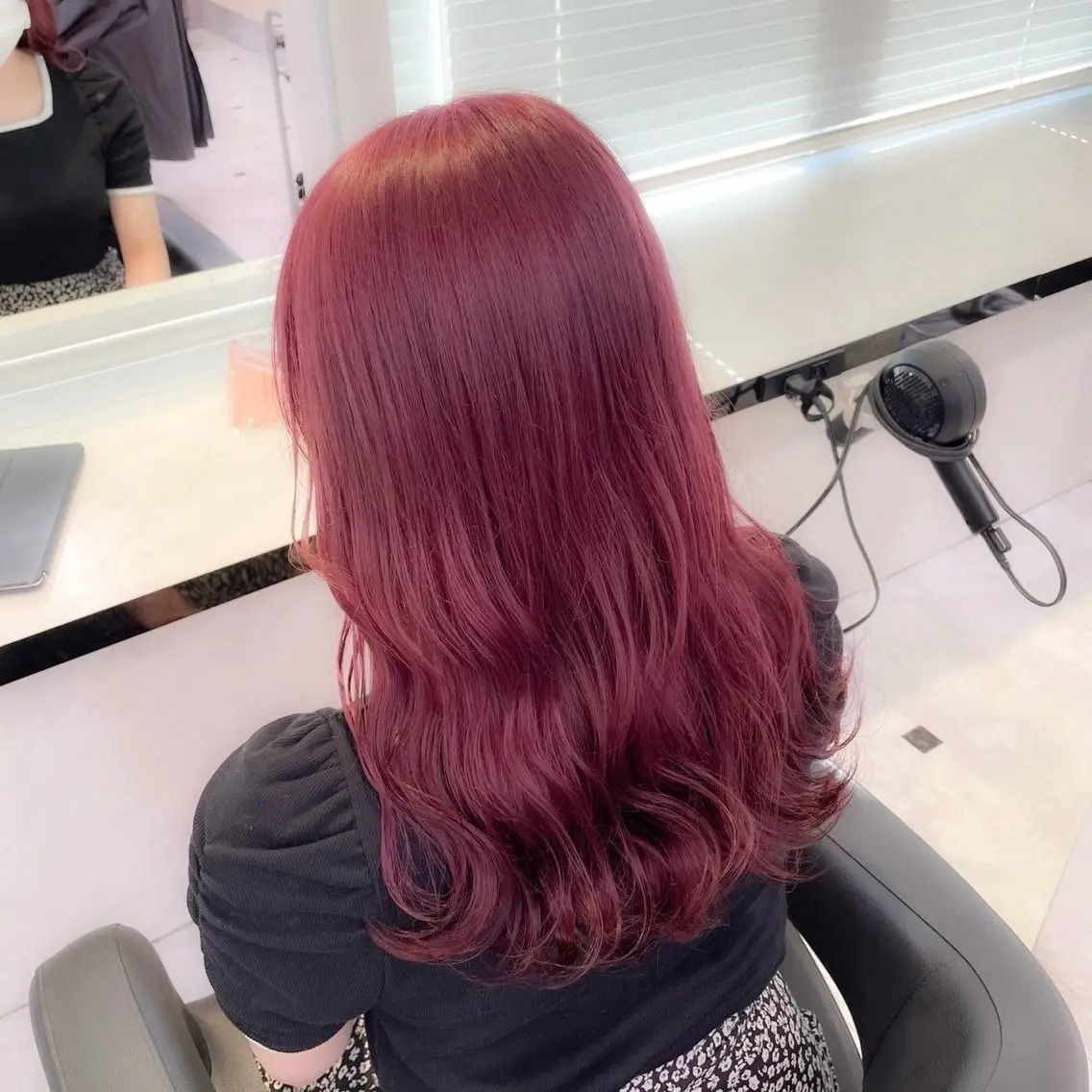 ロング カラー ヘアカラー ヘアセット 上品モテヘア🩶 karen🩶のヘアスタイル