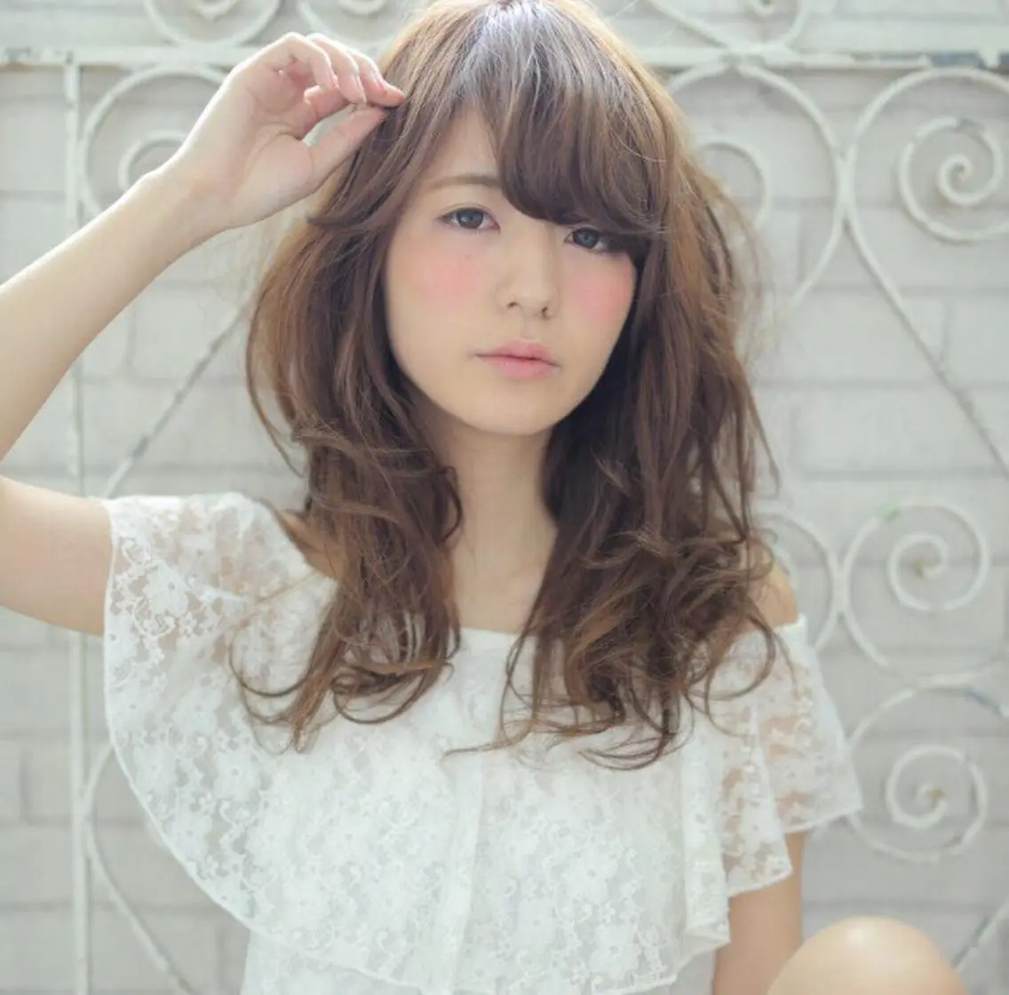 セミロング KEN ZOのヘアスタイル