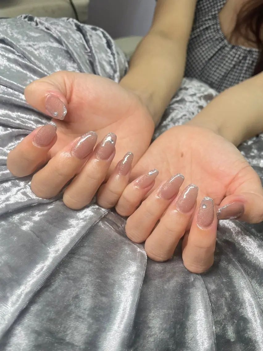 ネイル ハンドネイル Mumu眉毛,ネイル モデル募集中🪄のネイルデザイン