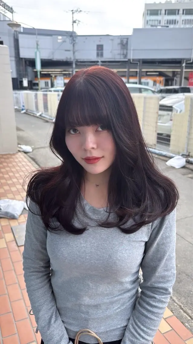 ロング カラー ブラウンカラー ラベンダーカラー 韓国風ヘア レイヤーカット カット ヘアカラー トリートメント Sakura .のヘアスタイル