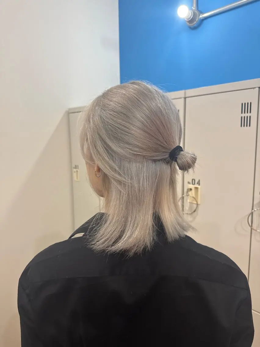 ミディアム トリートメント ヘアカラー fenice natsumiのヘアスタイル