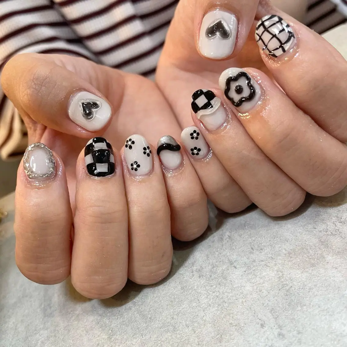 ネイル 韓国ネイル Nail Salon Gummi.のネイルデザイン
