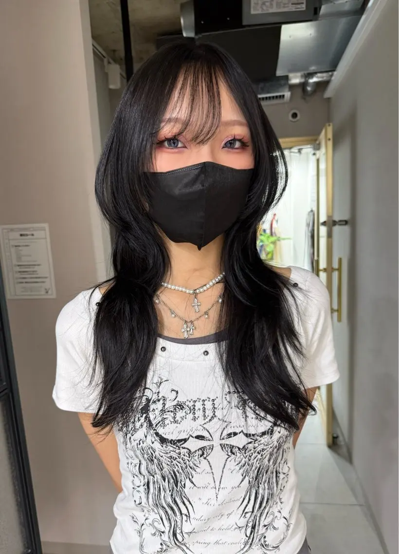 セミロング ハッシュカット レイヤーカット カット トリートメント TAIRA横浜ウルフ 🐺デザインカラーのヘアスタイル