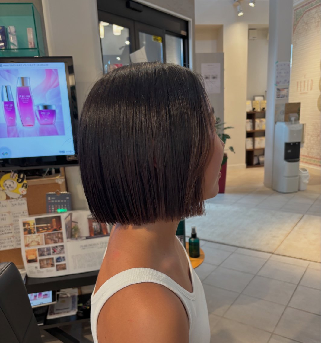 ショート ボブ 金子 亜里紗のヘアスタイル