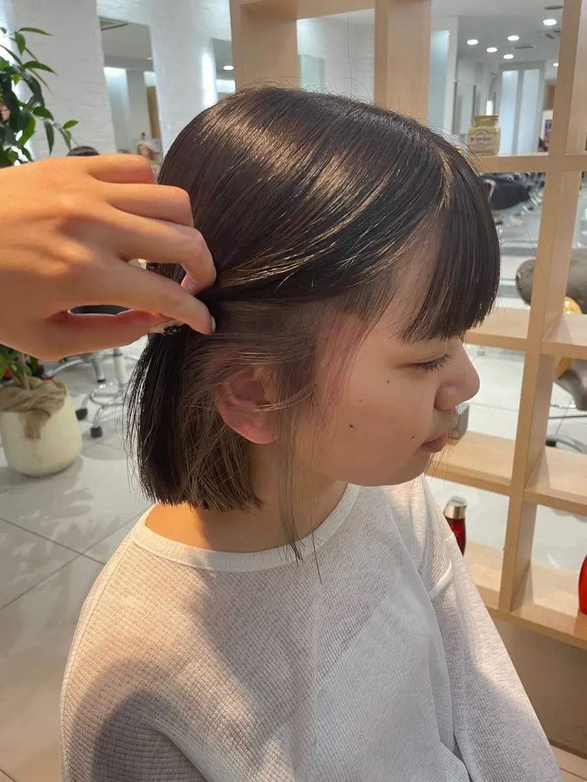 ショート 顔まわりレイヤー 姫カット 韓国風ヘア レイヤーカット ワンホンヘア 🧸SAKI🎀 韓国レイヤーのヘアスタイル