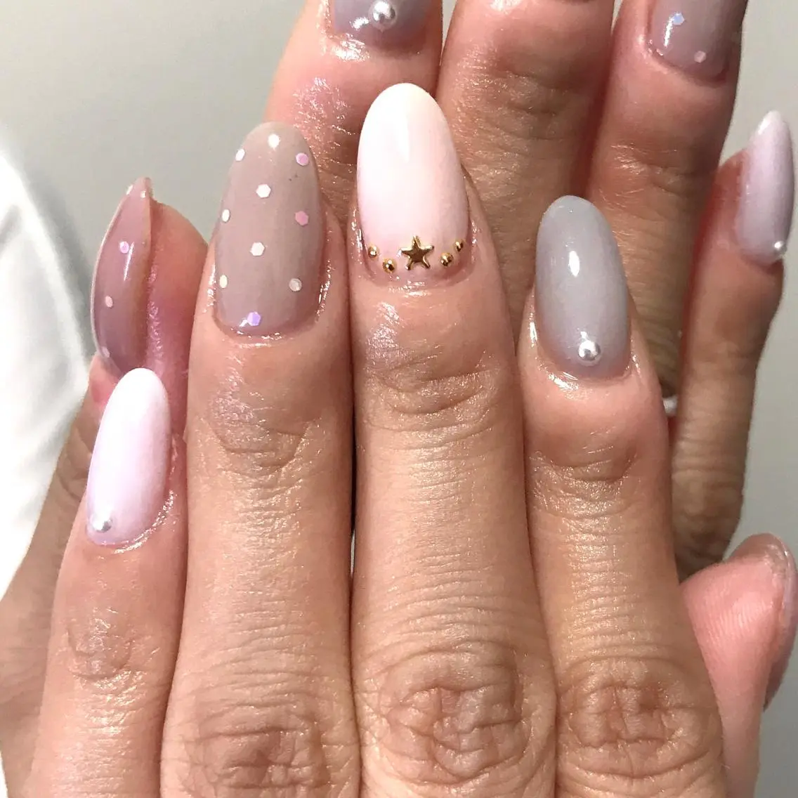 ネイル ドット ステラ marikominoのネイルデザイン