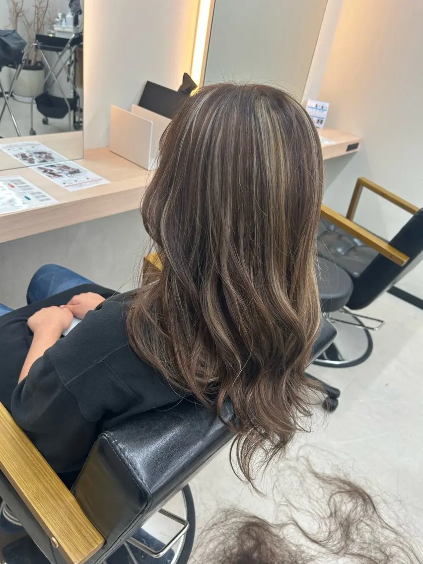 ロング カラー ハイライトカラー ハイライト カット ヘアカラー 【ALEAP】 sakuraのヘアスタイル
